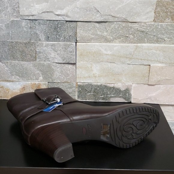 🎁 Clarks Study Grade Women's Bootie - Picture 6 of 6